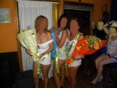<p>Pub Eva y Adan Miss Camiseta Mojada 2011</p>