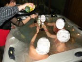 <p>Pub Eva y Adan Inaguracion Nuevo Yacuzzi</p>
