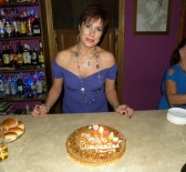 <p>Pub Eva y Adan Cumple Maka</p>