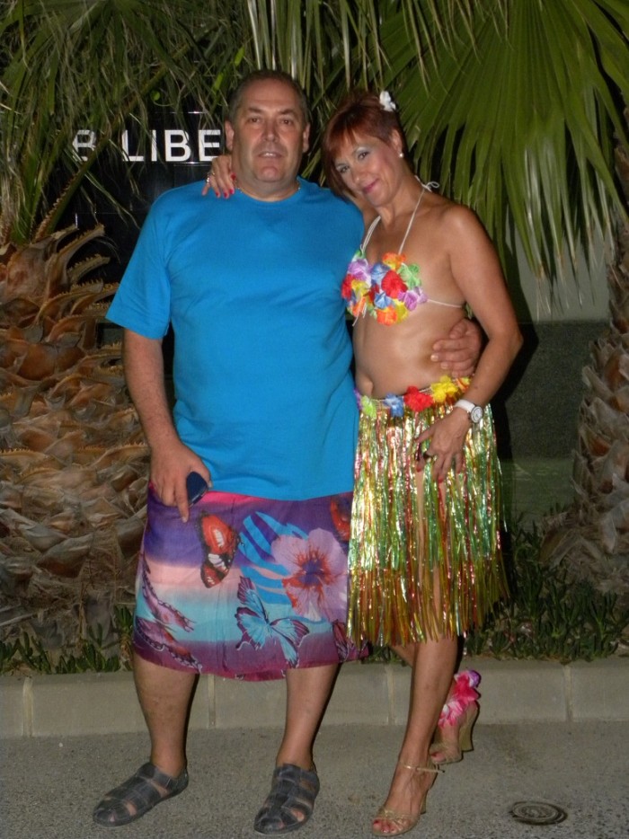 Noche Hawaiana